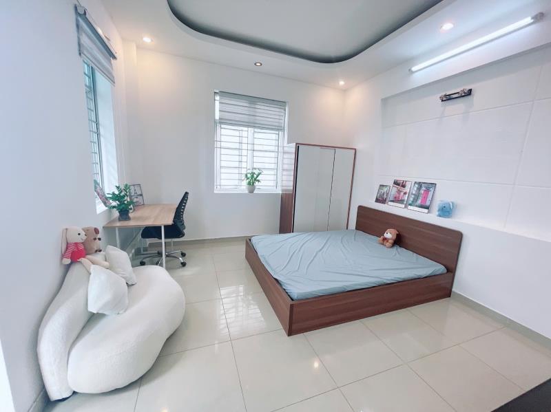 Trống sẵn căn hộ ban công 35m2 full nội thất có máy giặt riêng hẻm ô tô khu an ninh thuận tiện di chuyển quận 1,3 - Ảnh 3