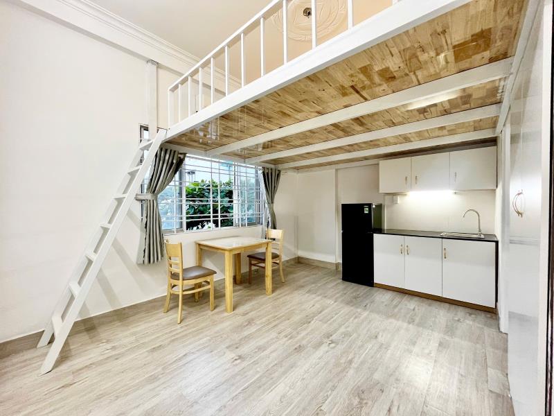 5xxx thuê ngay phòng gác mới 100% 30m2 full nt tại vũ ngọc phan