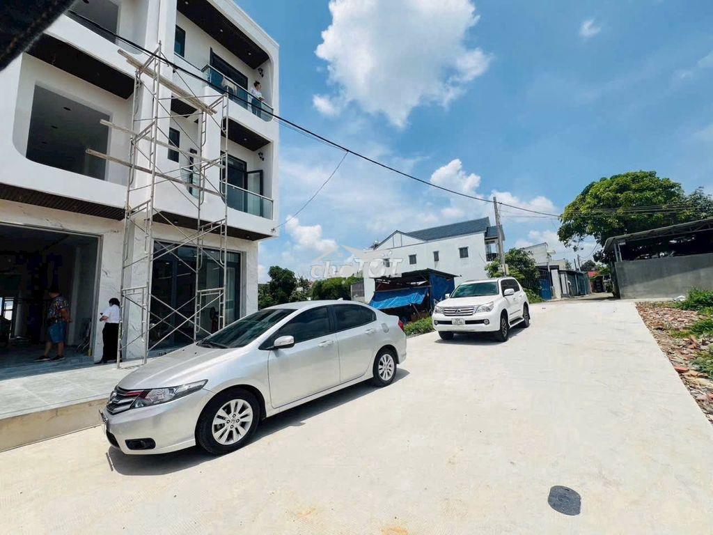 Bán nhà thủ dầu một, 120m2, đường xe hơi, gần bệnh viện hoàn mỹ - 4