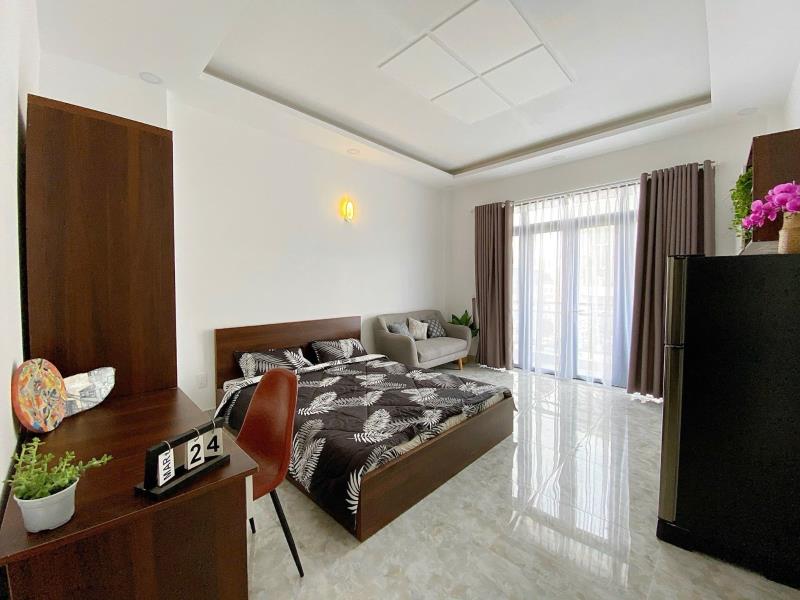 Thuê ngay căn hộ ban công tone đơn giản mới 100% ngay nguyễn thượng hiền gần khu phan xích long giáp quận 1,3 khu an ninh - Ảnh 2
