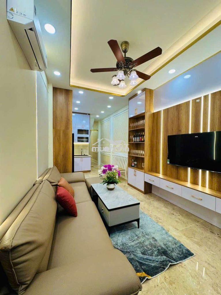 Giảm 400tr, bán nhà hẻm 6m lạc long quân tân bình để trả nợ ngân hàng