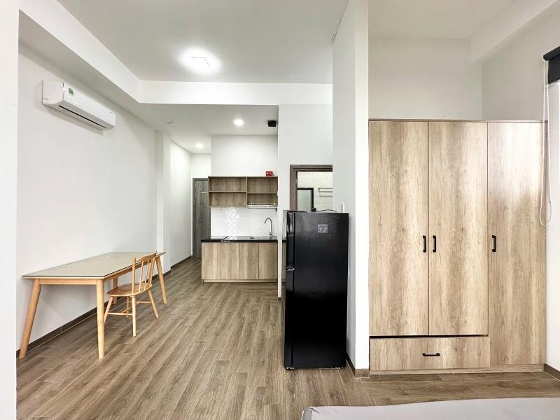 Căn hộ 40m2 ban công, bình thạnh gần cầu thị nghè, giặt sấy riêng, toà nhà thang máy - Ảnh 3