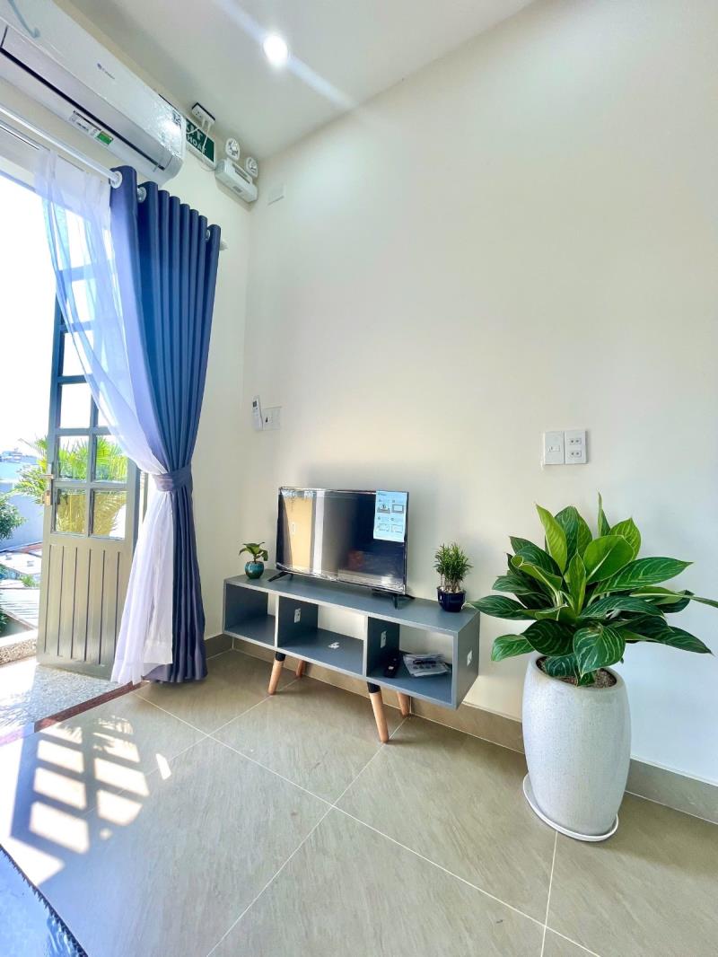 Thuê ngay căn hộ 1pn ngủ - ban công 45m2 rộng thoáng ngay chợ bà chiểu sát q1 an ninh cao thuận tiện di chuyển - Ảnh 2