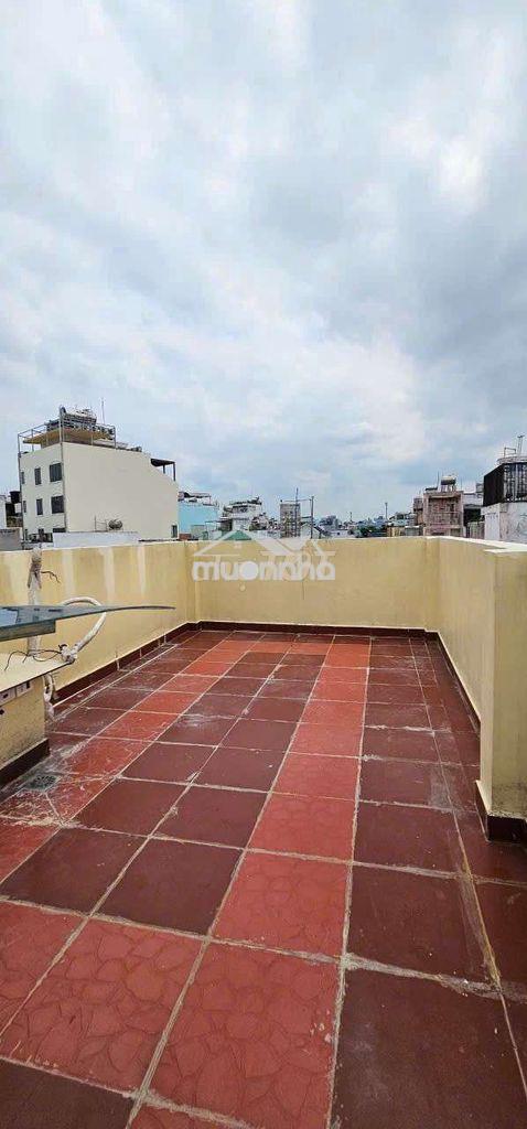 Nhà 2 phòng gần đầm sen - Ảnh 3