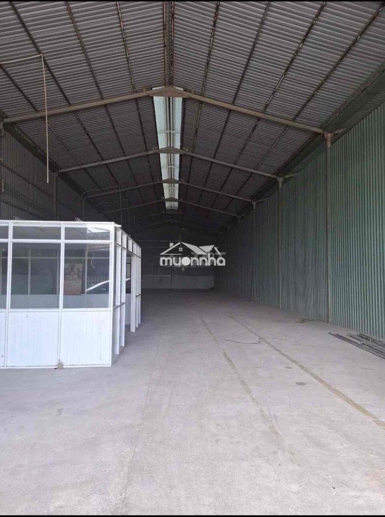 Cho thuê  nhà kho , xưởng dt 200m2 ở kdc vietsing giá 10tr hd lâu dài - 2