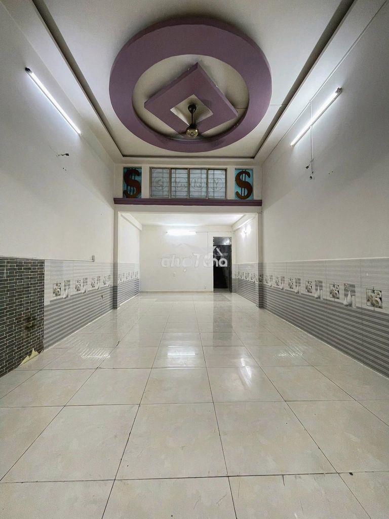 Cho thuê nhà rộng hẻm đường nguyễn ảnh thủ p. tân chánh hiệp q12 - Ảnh 2
