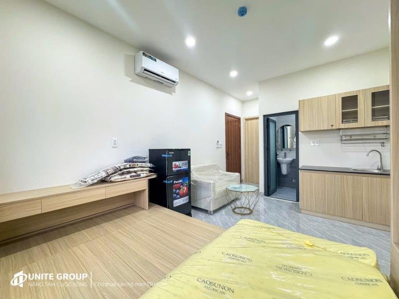 Cho thuê căn hộ cửa sổ lớn nội thất hiện đại thang máy phan chu trinh bình thạnh gần chợ bà chiểu giáp q1 - Ảnh 4