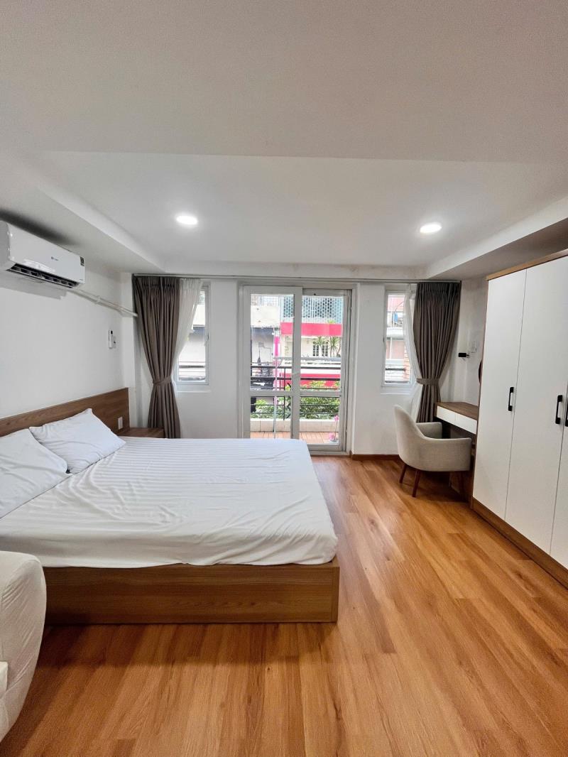 Phòng 45m2 ban công lớn siêu thoáng full nội thất mới ngay trung tâm giáp quận 1- hoa hồng, phú nhuận - Ảnh 2