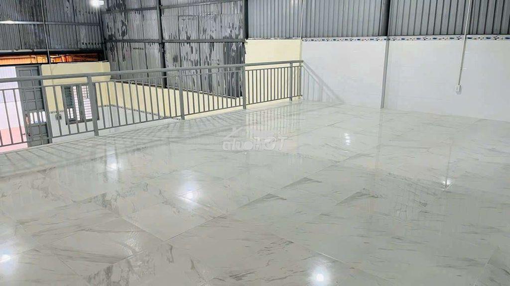 Cho thuê xưởng ngay cao đẳng điện 300m2 gạch men 22tr - Ảnh 2