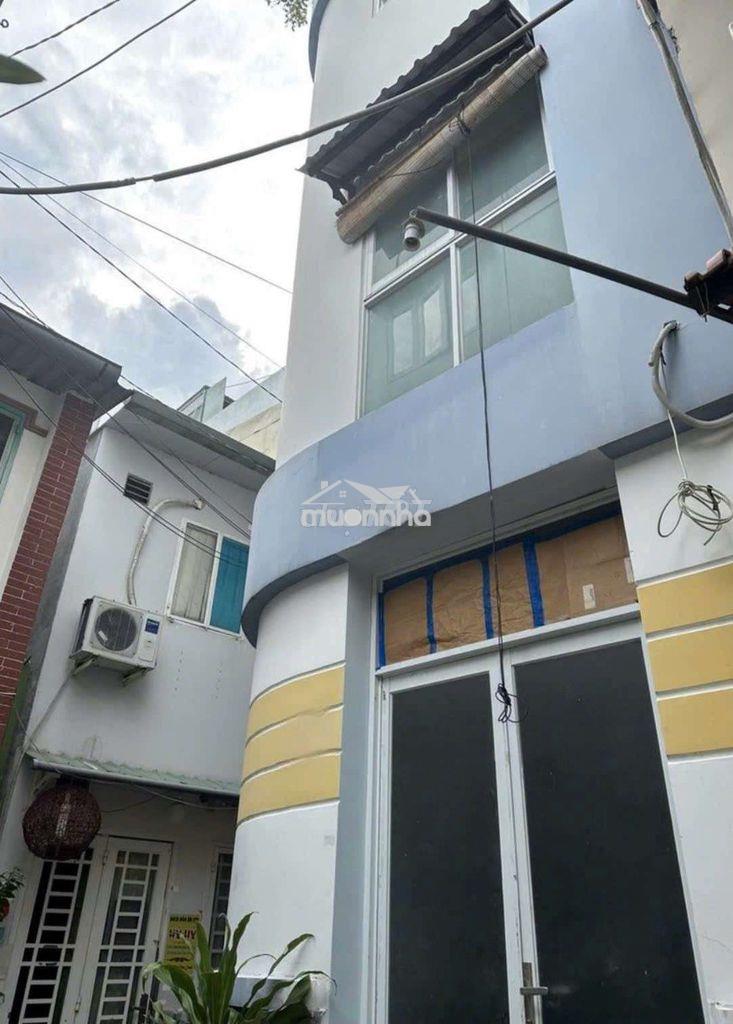 Nhà nc gần mt tr 2 lầu 2pn 2vs pasteur q3