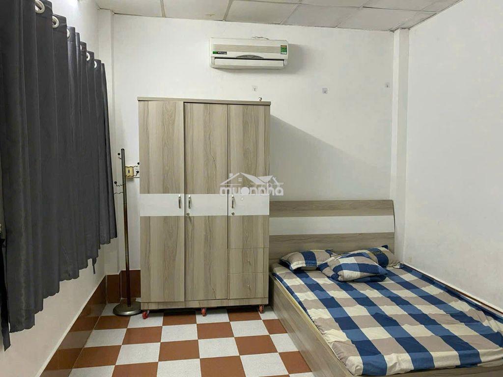 Phòng chdv 24m2 cửa sổ ph. nguyễn thái bình q1 - 3