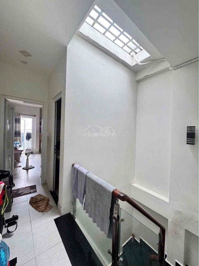 Nhỉnh 6 tỷ - hẻm 3 gác thông huỳnh văn bánh - phan đình phùng - 3 tầng - Ảnh 3