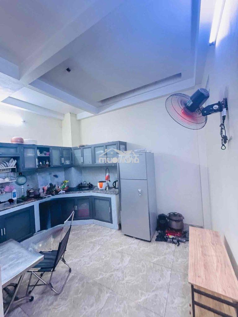 Hẻm nhựa 8m an ninh 80m2 2 tầng giá hơn 6 tỷ - 4