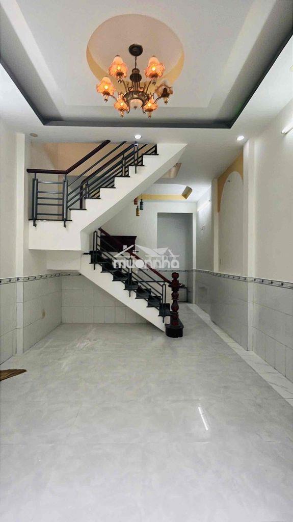 Nhà đẹp 4*10m 2pn hẻm 5m ô tô 2/ ngắn liên ấp 2-6 vĩnh lộc a - 2