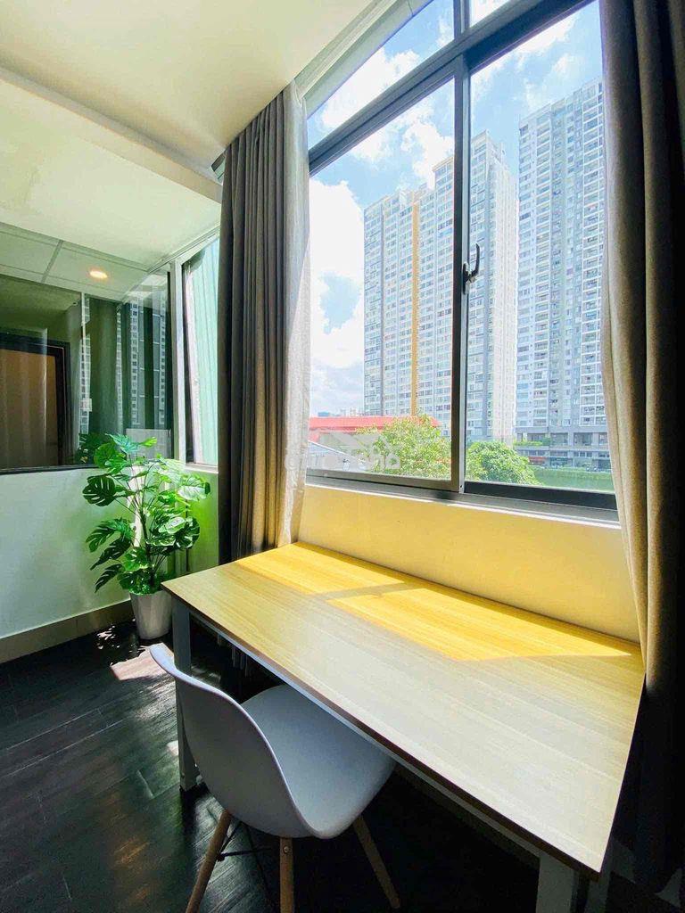 Studio full kính cửa sổ tách bếp gần phú mỹ hưng tiện về các trường đh - 4
