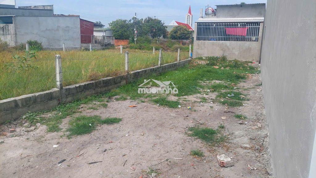 Đất lagi 100m2, bên hông chợ tân bình - 2