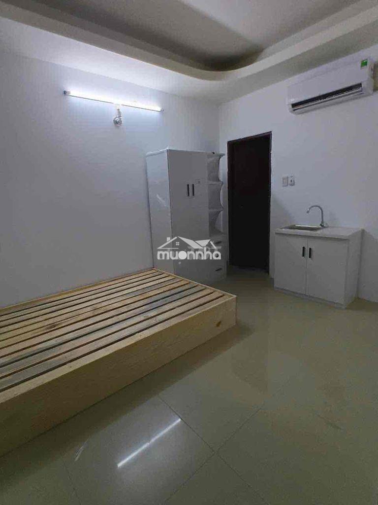 Cho thuê nhà 15 phòng đường nguyễn thị thập giá 45 tr