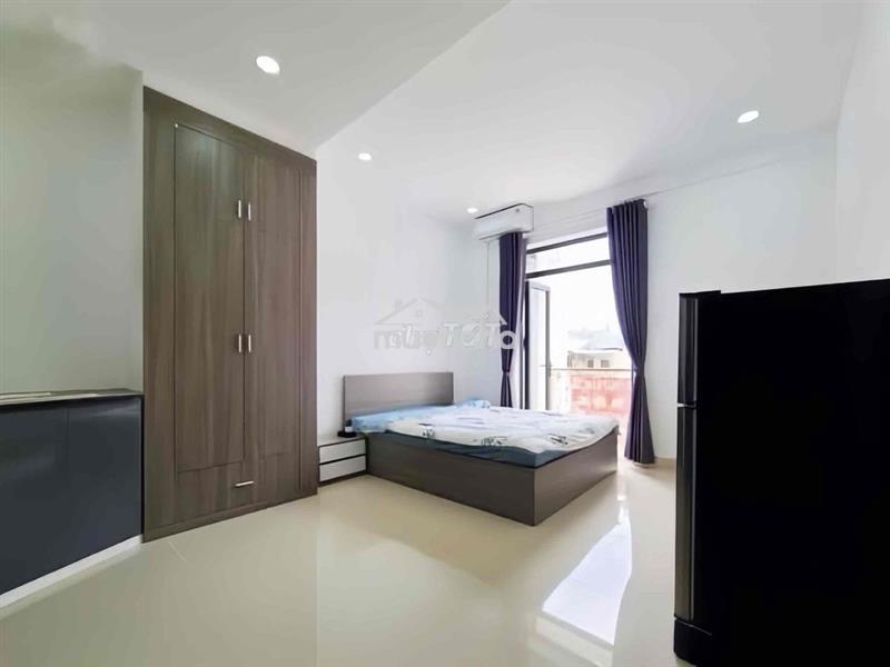 Trống sẵn căn hộ 35m2 ban công mới ngay hoàng hoa thám gần chợ cây qéo