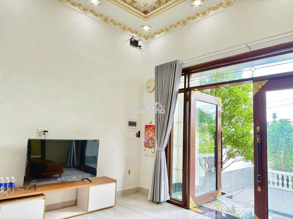 Nhà sân vườn full nội thất -nguyễn văn cừ 15tr500/tháng -thủ dầu 1 - 3