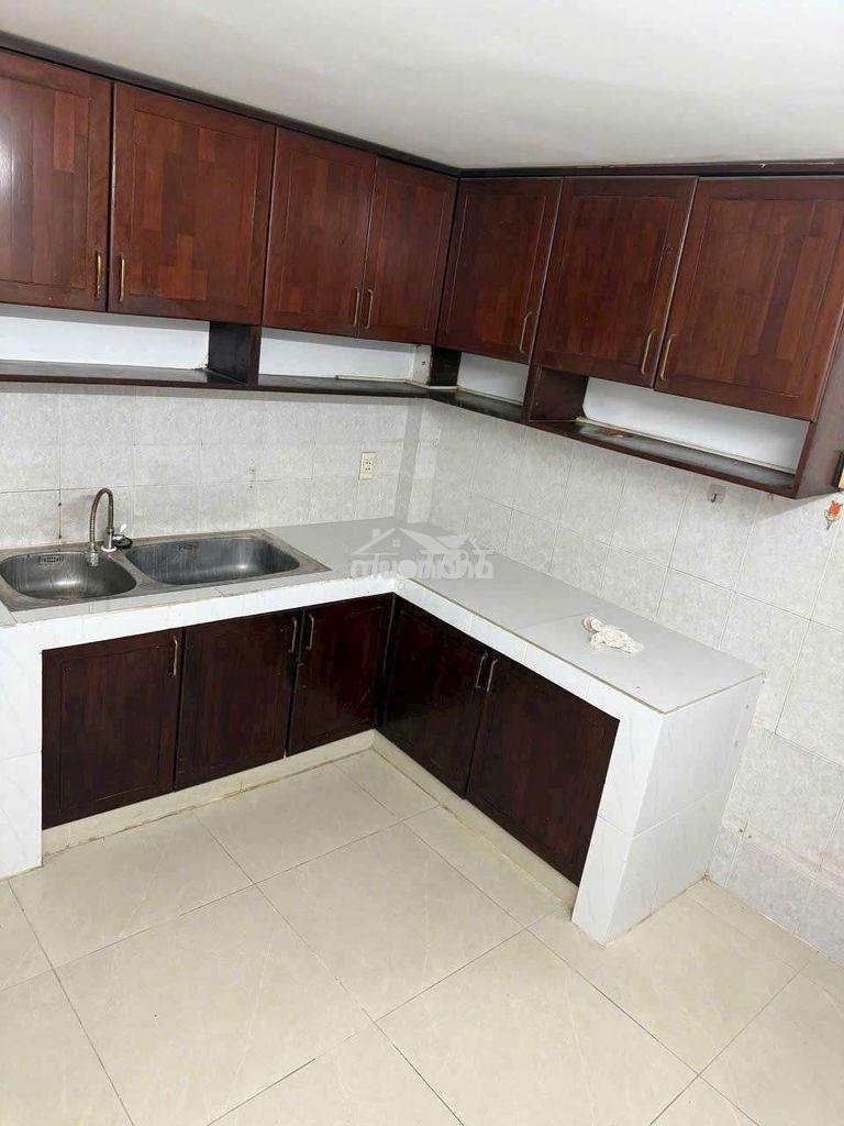 Cho thuê nhà 3pn 4wc ngay chân cầu bình triệu, giá chỉ 10 triệu - 2