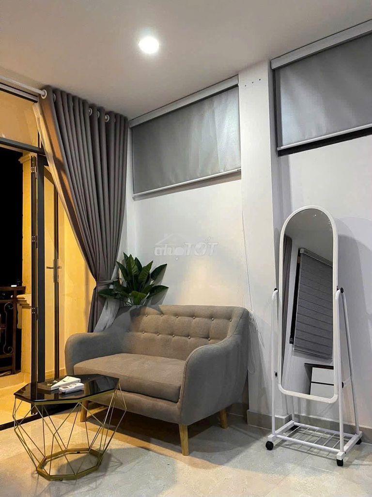 Căn hộ_bancol_ cửa sổ_thoáng mát_ánh sáng tự nhiên_ngay lý chính thắng - Ảnh 2