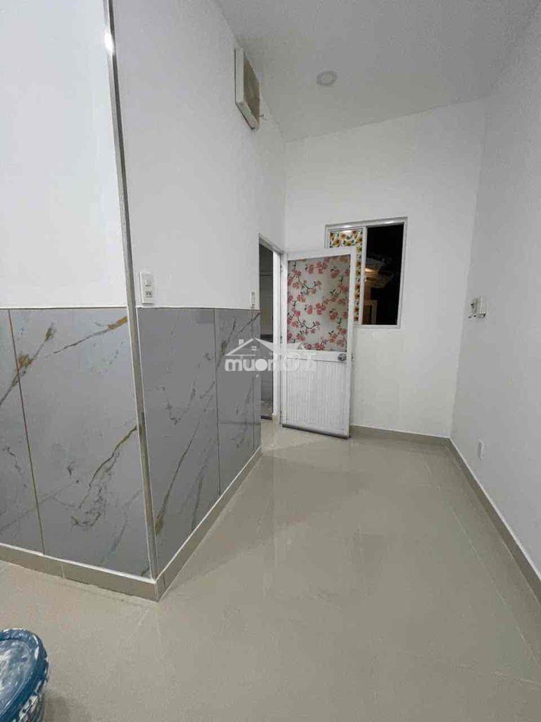 Nhà cho thuê đẹp f3 q8 - Ảnh 4