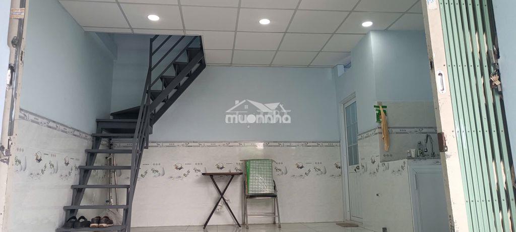 Nhà mặt đường 5m, đối diện công viên 7 kỳ quan - 2