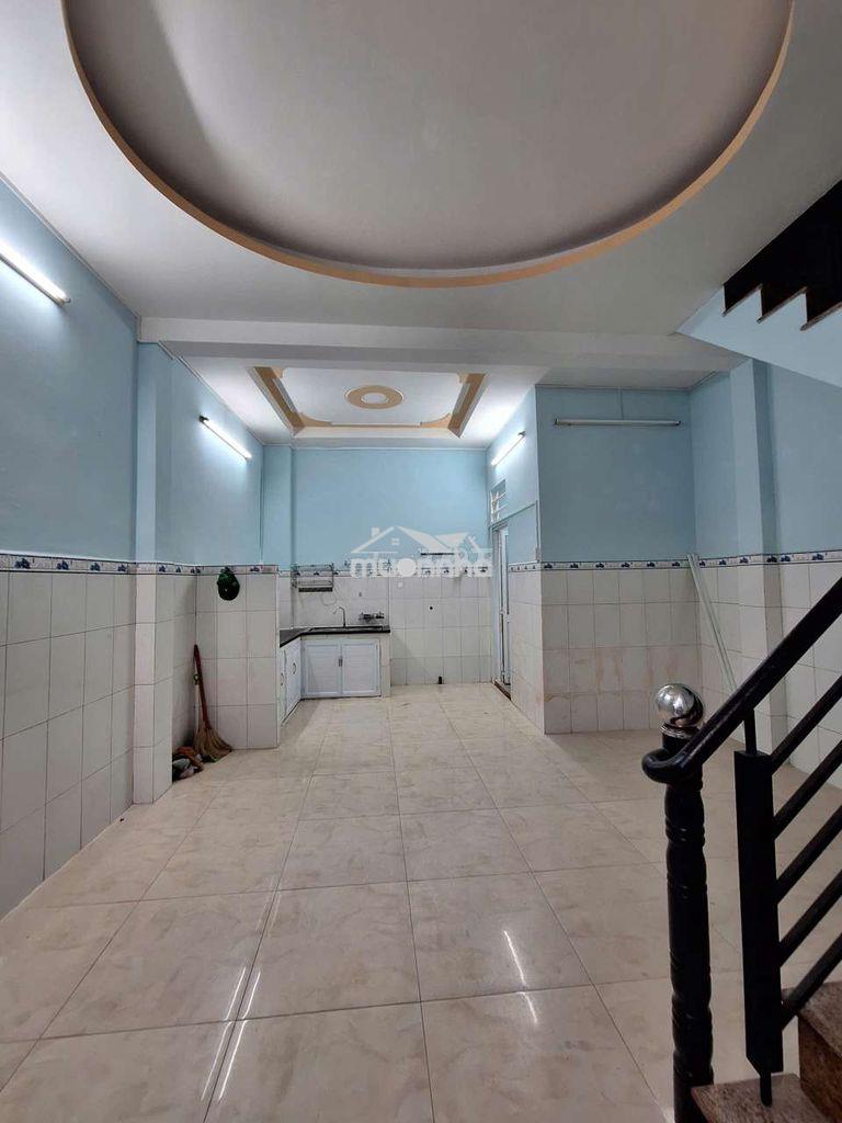 🏠🏠 Cho thuê nhà hẻm đường nguyễn văn cừ, q5
💢 diện tích : 5m ❌
