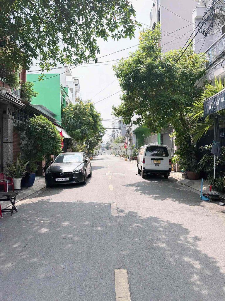 Hẻm ô tô - tân phú - gần chợ tân hương - 4 tầng - 4 pn giá hơn 6 tỷ - 2