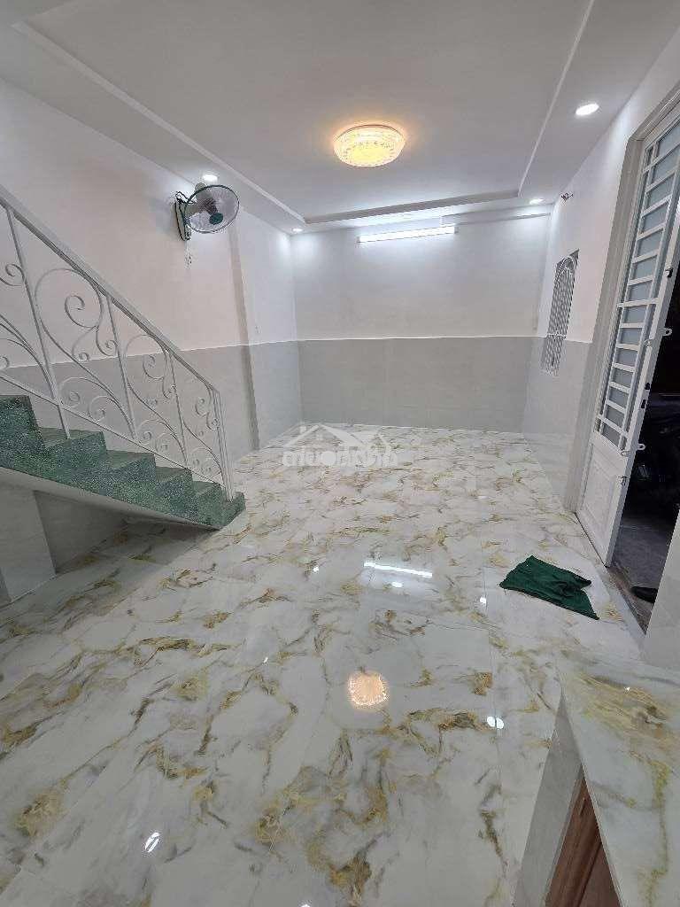 Bán nhà ,đường phạm văn hai, ngang 3 - 21m2 ,giá : 3tỷ - 3
