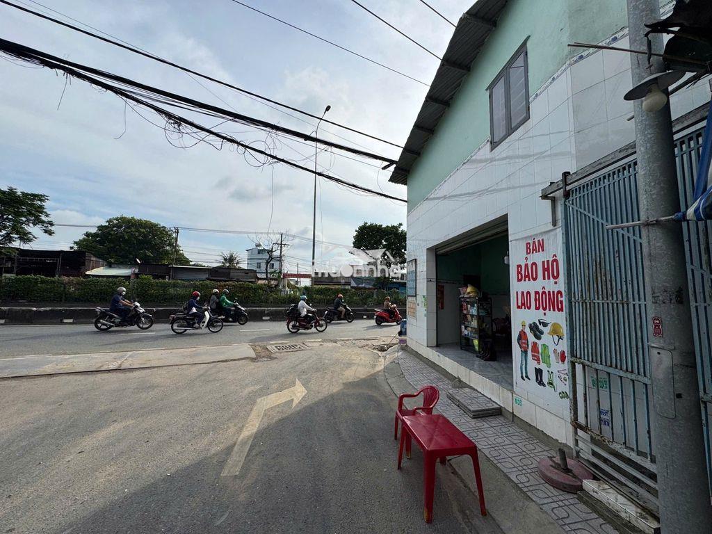 Cho thuê nhà mặt tiền ql1a - Ảnh 4