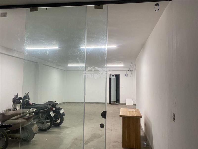 Cho thuê nhà 172 giáp bát
