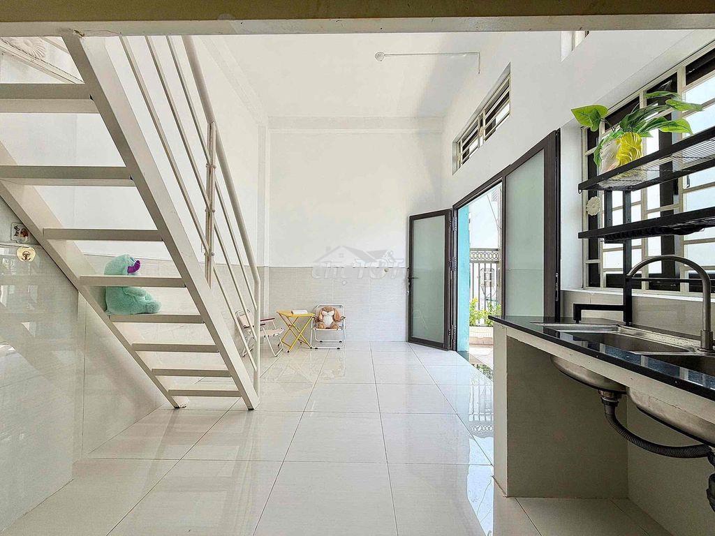 Lê văn quới - phòng to - gác cao - thoáng mát - sạch sẽ - hõi trợ cọc - Ảnh 3