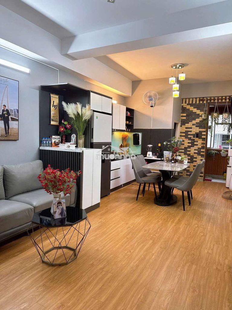 Bán căn hộ 2pn có sổ hồng đầy đủ nội thất đường bà hom phường 13 q6 