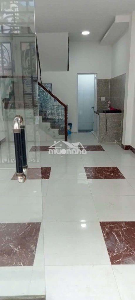 Cho thuê nhà mặt tiền vĩnh viễn q10