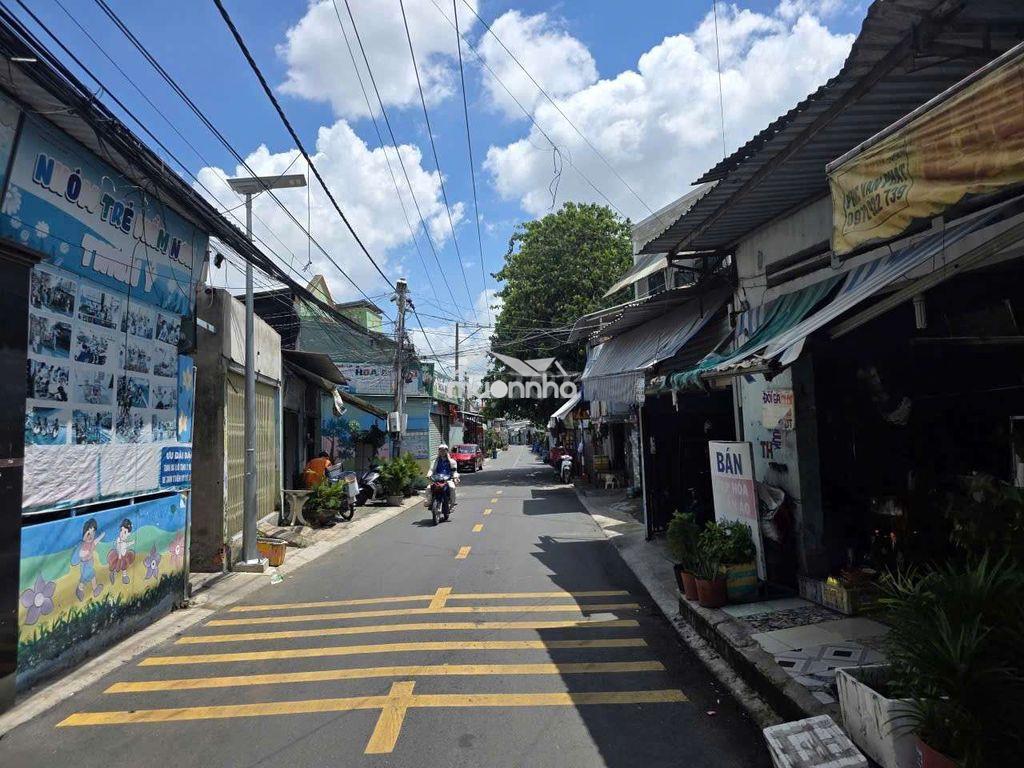 Nhà gần cầu vượt sóng thần phường an bình tp dĩ an  - Ảnh 4