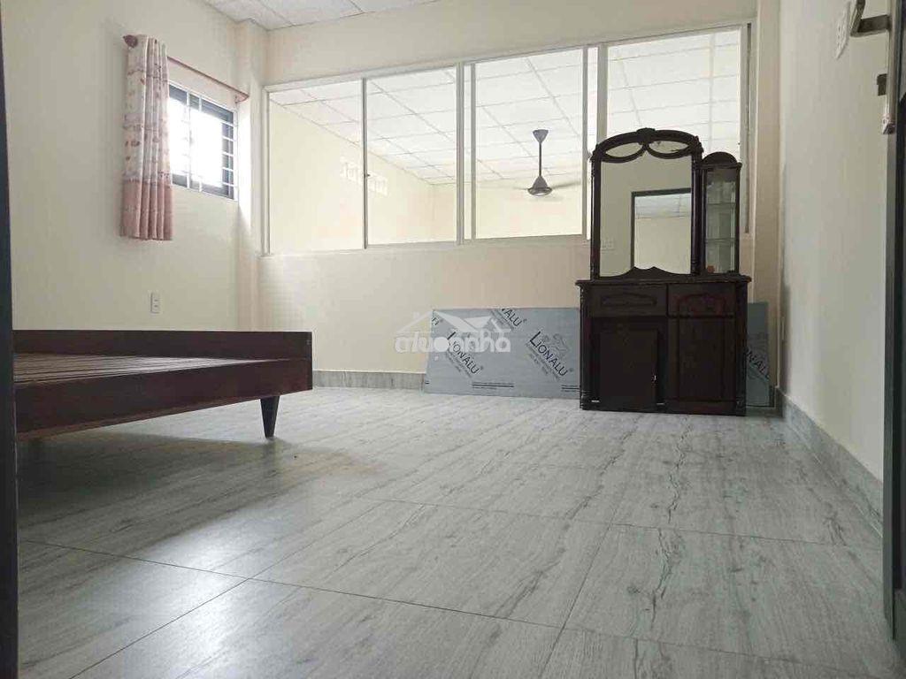 Cho thuê nhà khu dân cư bình hưng. kế bến xe quận 8. - 2
