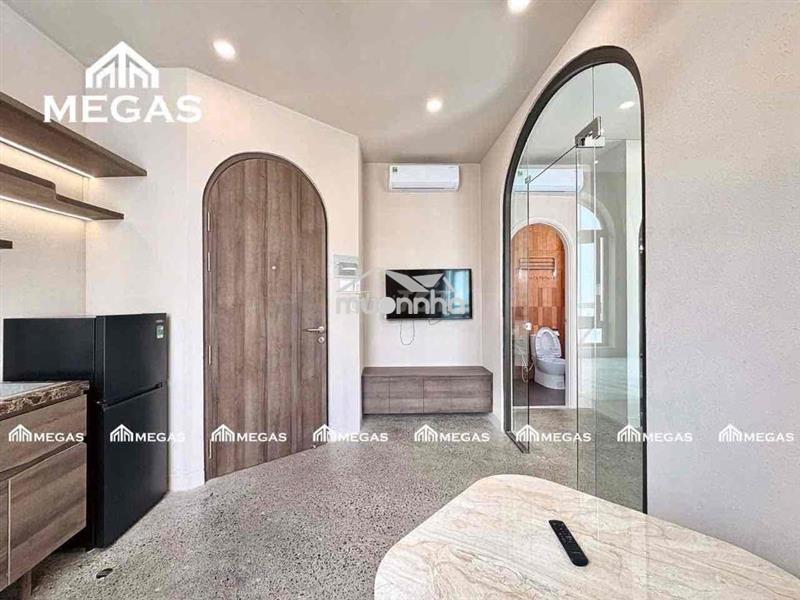 Căn hộ studio cao cấp rộng 35m2 - ngay sân bay - vòng xoay lăng cha ca