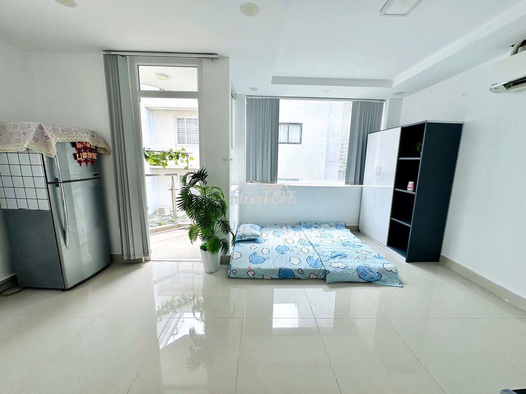 Studio ban công riêng, cửa sổ siêu thoáng - kdc nam long full nội thất - Ảnh 3