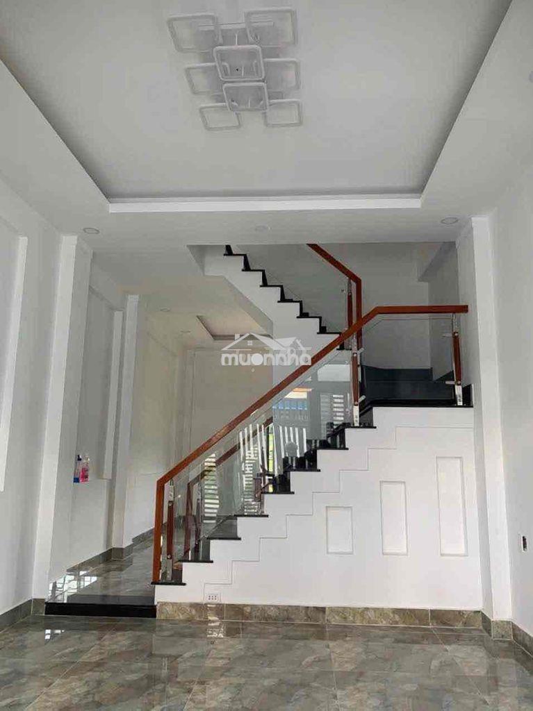 Nhà nguyên căn 2 lầu 3 phòng ngủ trường lưu - Ảnh 2