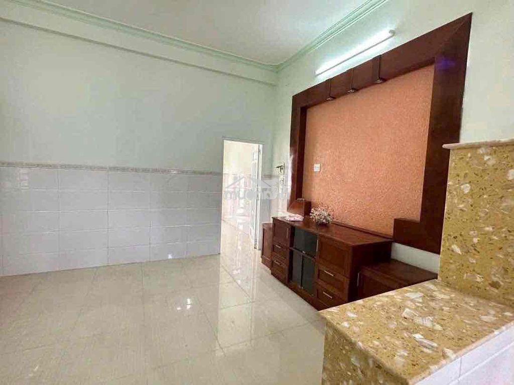 Cho thuê nhà 1trệt 3lầu:4pn,4wc kế ngã tư chợ đình, copmax,big c, - 4