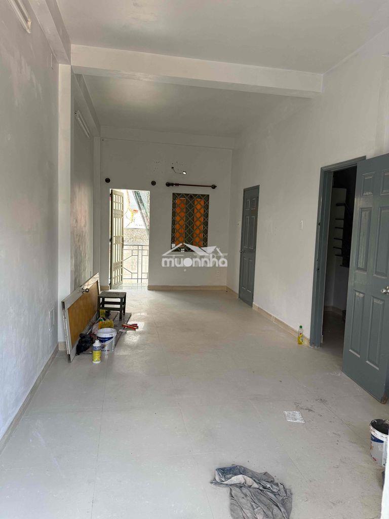 Cho thuê nhà hẻm xe hơi đường âu cơ, gần vòng xoay lê đại hành - 4