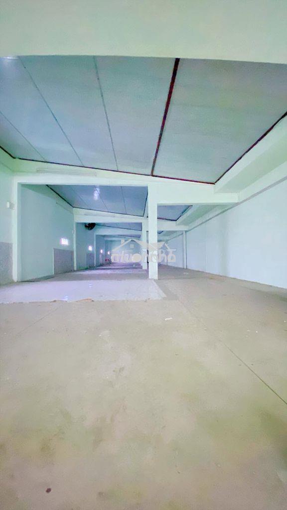 Cho thuê nhà 750 m2 mặt tiền nguyễn văn linh 22 triệu  - Ảnh 4