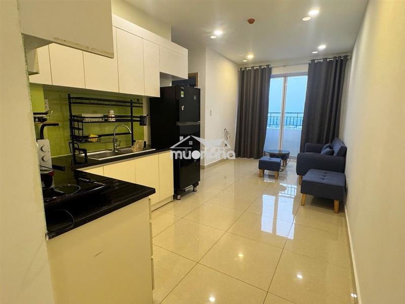 Cần bán căn 2pn dreamhome; giá bán 1,950 tỷ. lh hương xem nhà.