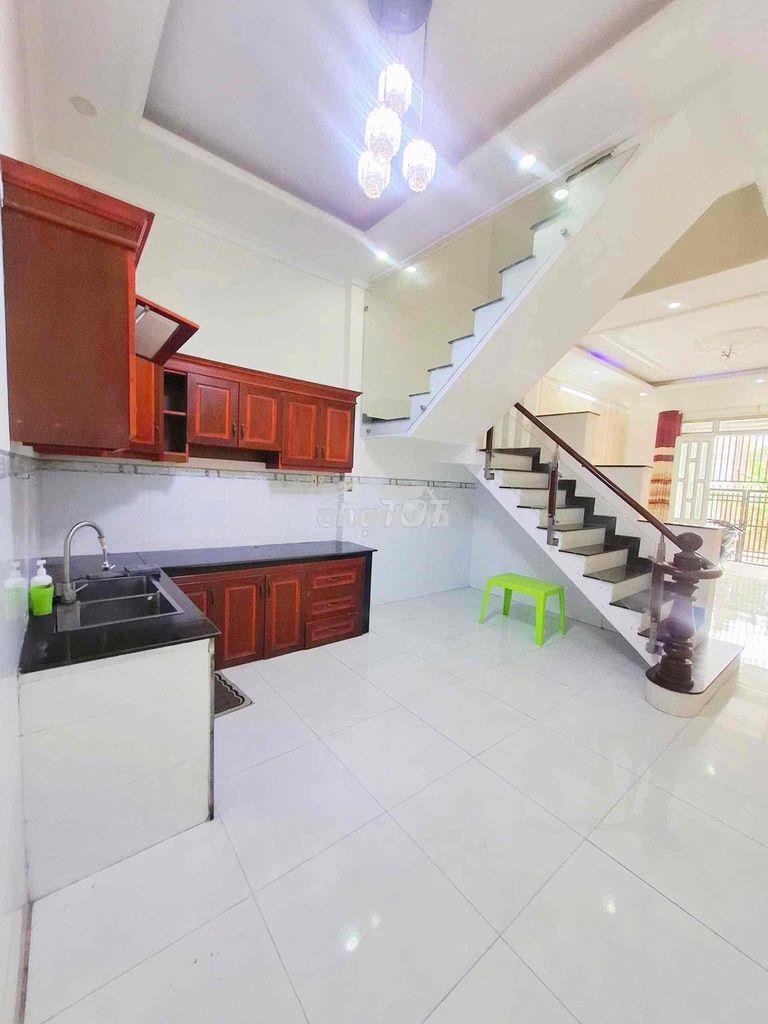 Cho thuê nhà 1t1l. dt: 5x20=100m2. giá: 7triêu/ tháng - Ảnh 2