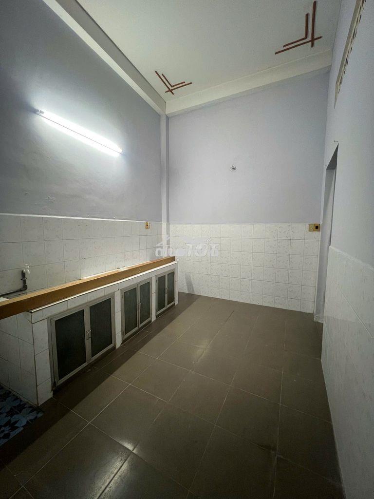 Cho thuê nhà nguyên căn khu đất thánh - gần gx nam hòa, q10 - Ảnh 2