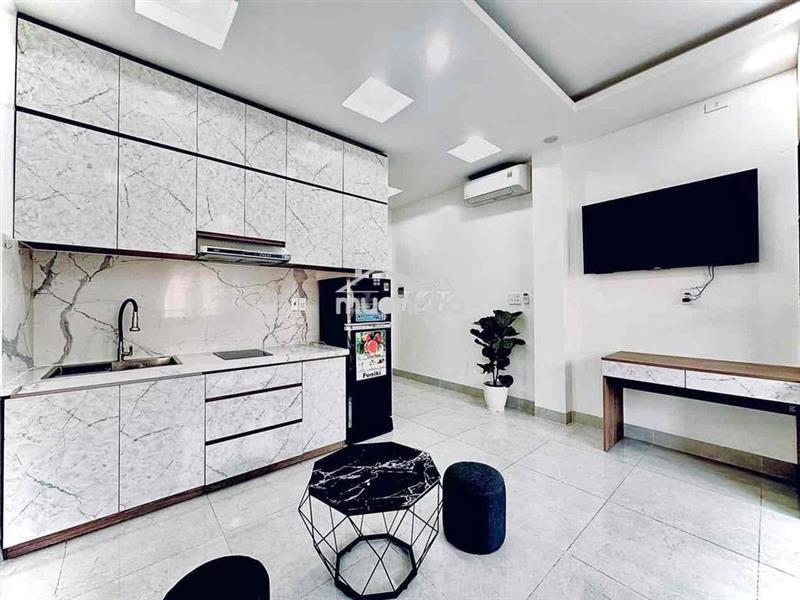 Phòng 35m2 ban công_ full nội thất_ nhà mới_ 130bis trần huy liệu