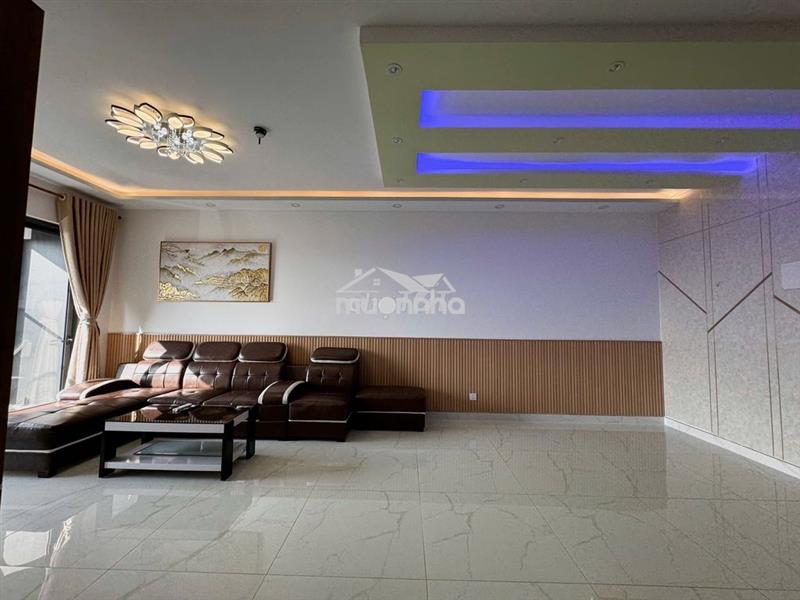 Căn 3pn 117m2 full nội thất đẹp 22tr/th, hướng đn tầng cao thoáng mát