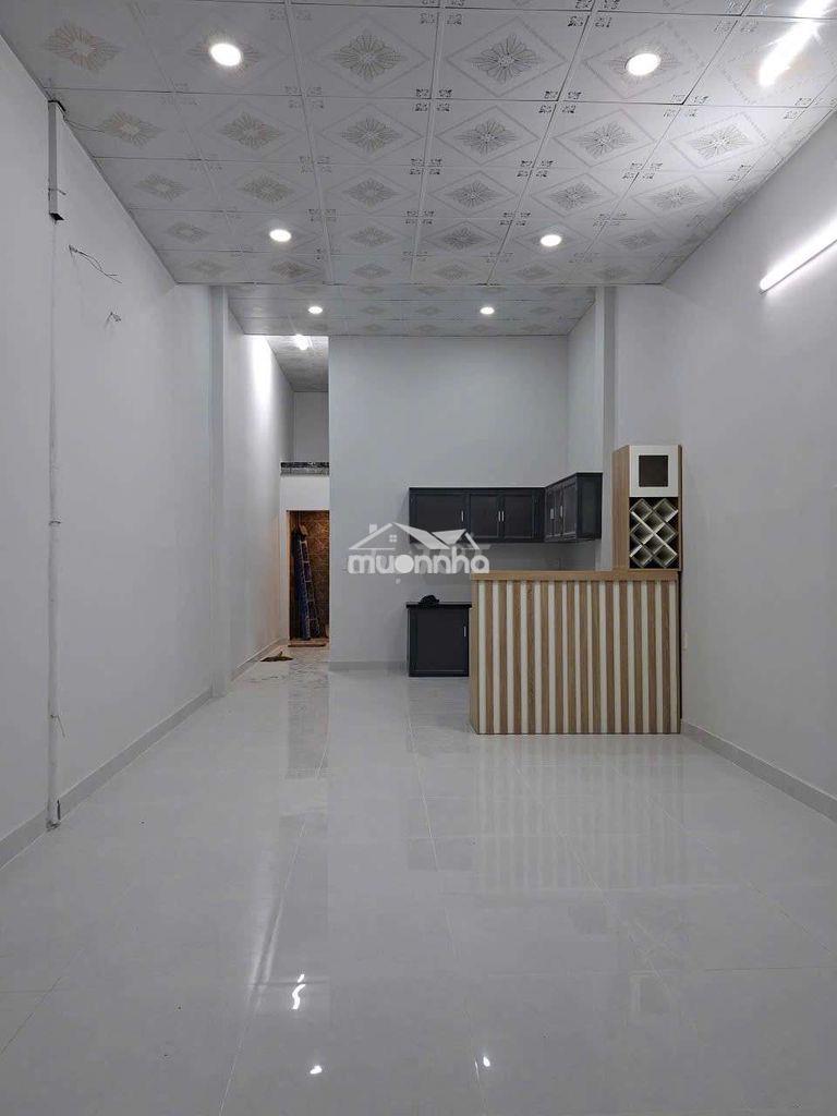 Nhà rộng đẹp - Ảnh 2