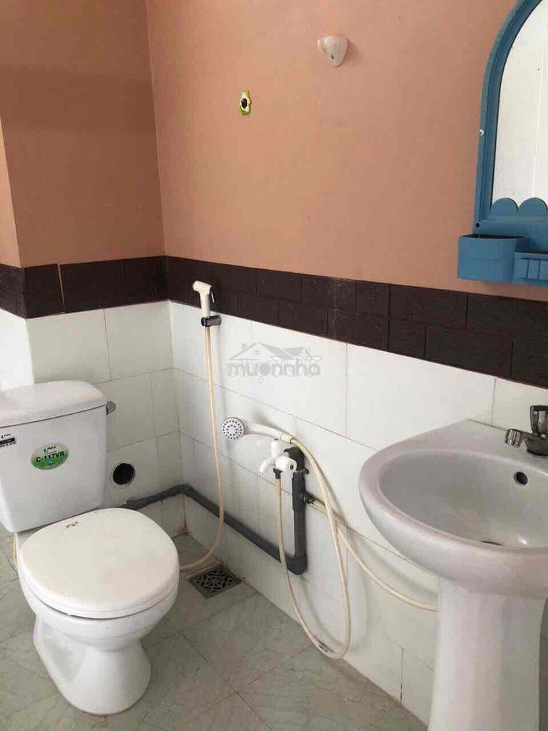Phòng ngay đường trần văn kiểu khu binh phú q6 - 4